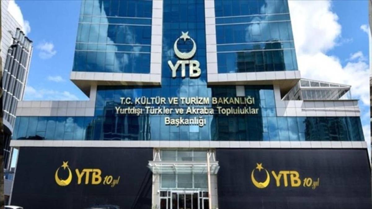 YTB'nin yurt dışındaki Türk vatandaşlarına yönelik bursları başvuruya açıldı